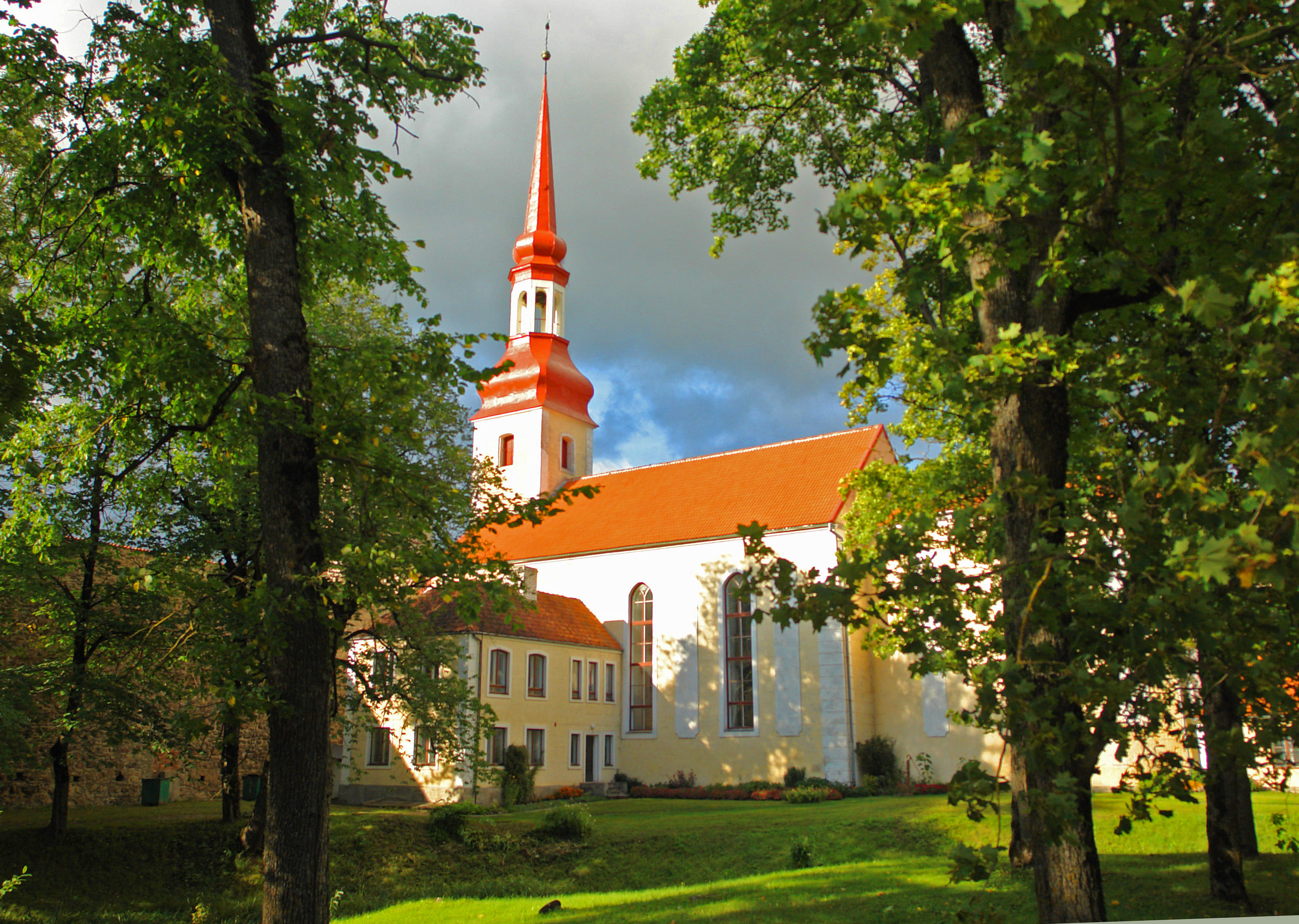 Petsamā, Igaunija